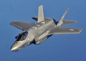 1280px-F-35A_flight_(cropped)
