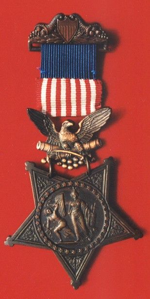 Medal of Honor - Side